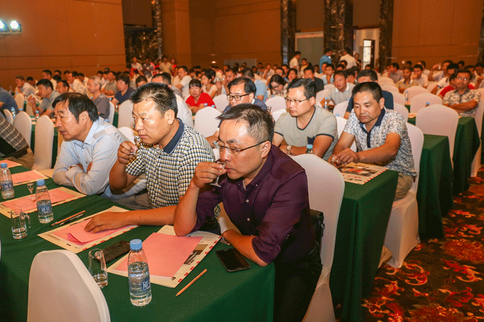 好博体育贡酒，，，，，，国人的迎宾酒-好博体育