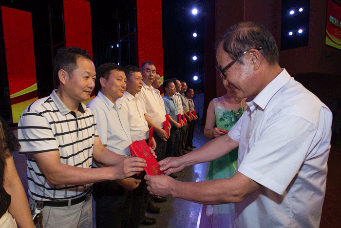 好博体育贡酒，，，，国人的迎宾酒-好博体育