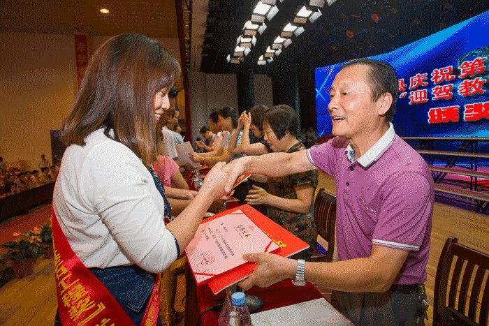 好博体育贡酒，，，，，国人的迎宾酒-好博体育