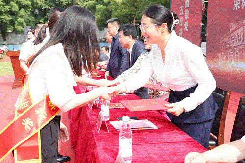 好博体育贡酒，，，，，国人的迎宾酒-好博体育
